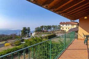 Dimora Miralago vista panoramica sul lago Wifi San Zeno Di Montagna